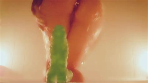 Nerdygothcurves Bubble Bath Riding Bad Dragon Creampie Xxx Mobile Porno Videos And Movies