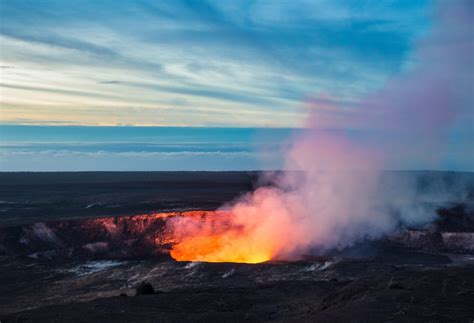 6 Reasons Why You Should Visit Hawaii Volcanoes National Park
