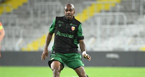Lens selection is very much a personal preference for photographers. RC Lens - Brest : les compos probables et les absents