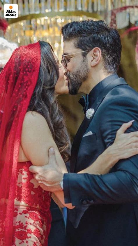 farhan akhtar and shibani dandekar finally share official wedding photos फरहान शिबानी वेडिंग