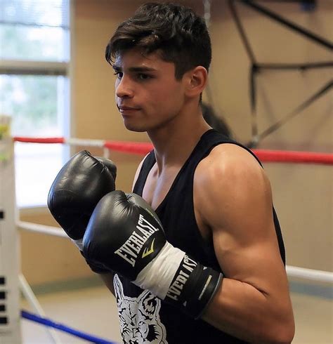 Ryan Garcia Boxer Aesthetic Boxe Mma Fighter Workout Male Boxers Richard Grayson Surfer
