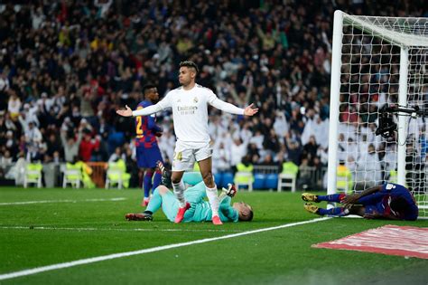 El Clasico Real Madrid End Winless Run V Barcelona With A 2 0 Win