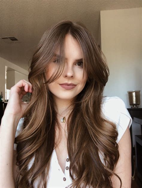 Hairstyles For Long Hair With Curtain Bangs