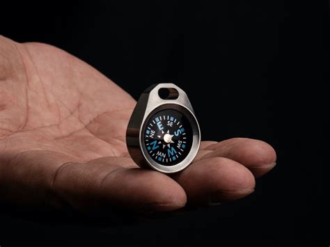 Path 2 Interchangeable Coin Sized Compass Has An Ipx8 Waterproof Rating