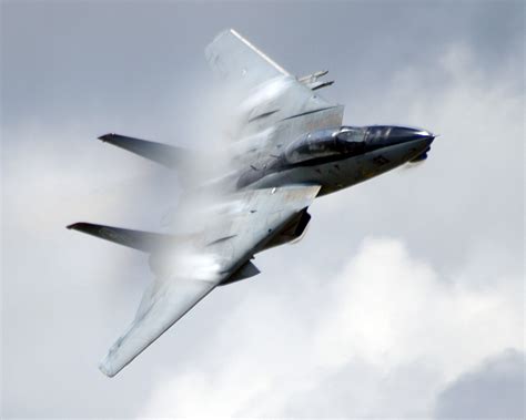 An F 14d Tomcat Conducts A High Speed Flyby During The Tactical Air