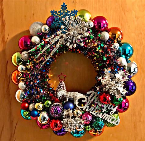 Mid Century Modern Christmas Ornament Wreath Retro Kitschy Fun