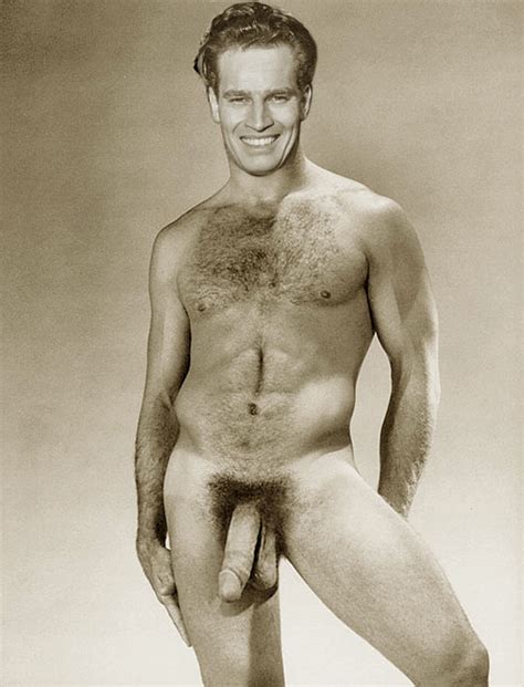 Fakes Famous Men Naked Charlton Heston Desnudo