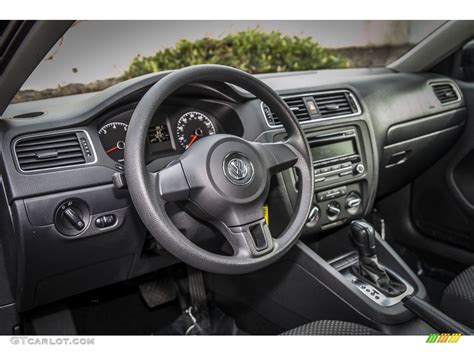 2012 Volkswagen Jetta S Sedan Dashboard Photos