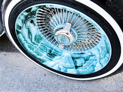 Wow Now Thats Going All Out On Your Lowrider With Murals On Your