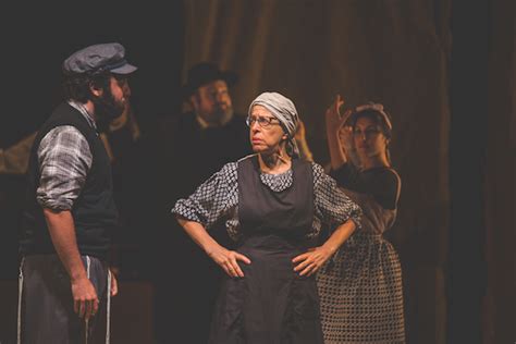 A Fiddler On The Roof In Yiddish Review As Directed By Joel Grey A