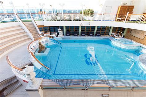 Spa Pool On Crown Princess Cruise Ship Cruise Critic