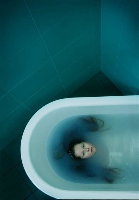 Girl In Bathtub With Blue Water Bath Photography Bathtub Photography Milk Bath Photography