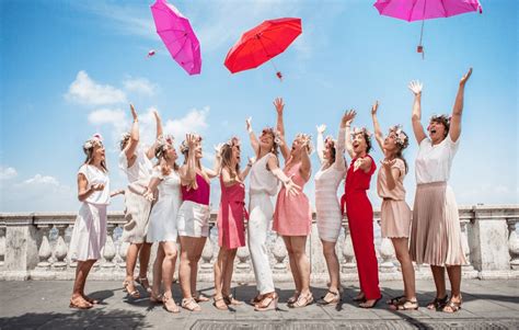 20 Incredible Bachelorette Photoshoot Session Ideas That Will Make You