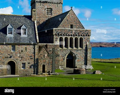 Iona Abbey Isle Of Iona Inner Hebrides Argyll And Bute Scotland Uk