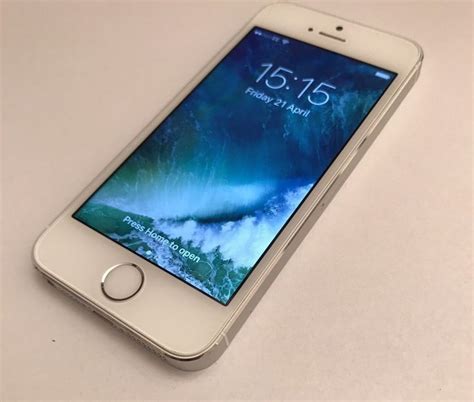 Apple Iphone 5s 16gb Silver Unlocked Smartphone Apple Iphone 5s