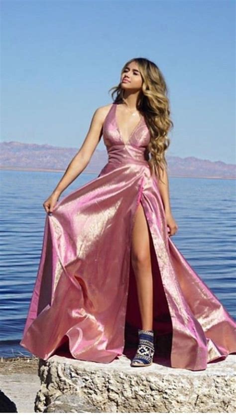 Pin By Boblogue On Khia Lopez Fashion Models Fashion Formal Dresses Long