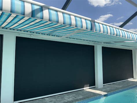 How To Choose The Right Fabric For Your Retractable Awning Miami