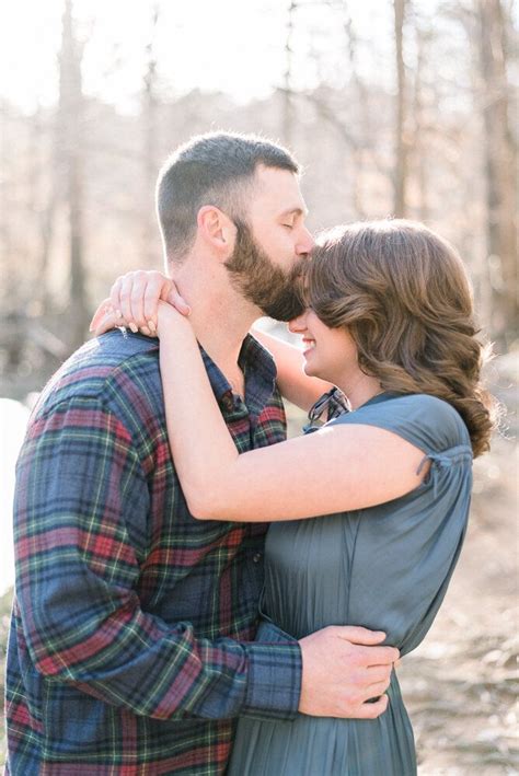 Whimsical Woodland Picnic Engagement Session In 2020 Couple Picture