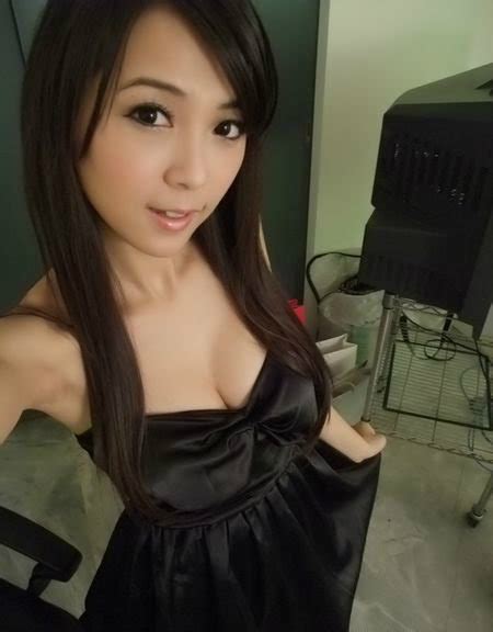 Hot Teen Mini Lin Asian Sexy Photo