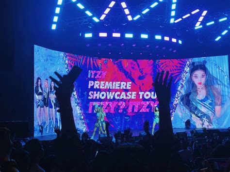 Kpop Girl Groups Kpop Girls Manila Itzy Premiere Tours