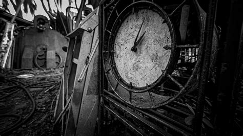 Savannah GA art: Location Gallery hosts The Artists and the Truck