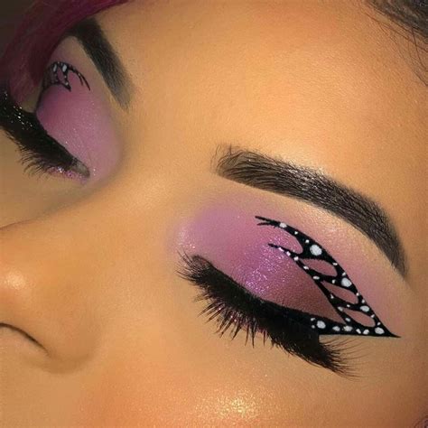 Pin By Krislyn Wyllie On Makeup Purple Eyeshadow Butterfly Effect