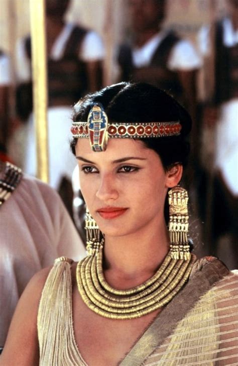 Клеопатра 1999 egyptian woman egyptian fashion egyptian costume