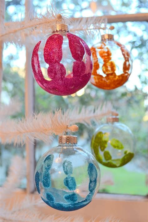 20 Awesome Handprint Christmas Ornaments Ideas Magment