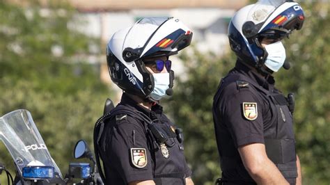 Restricciones para todo el territorio nacional excepto para las comunidades autónomas de cataluña y país vasco por tener transferidas las competencias en materia de tráfico. Las restricciones por el covid rebajan en casi un 13% la ...