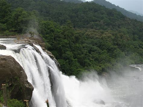 Top 10 Must Visit Tourist Attractions In Kerala Best Destinations To