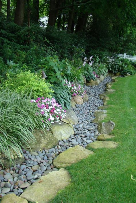 11 Impressive Garden Edging Ideas With Pebbles And Rocks Top Dreamer
