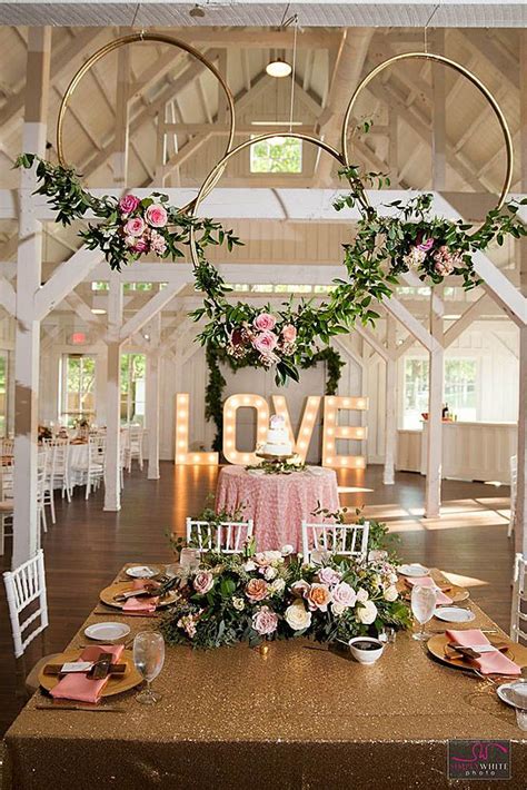 42 Glamorous Rose Gold Wedding Decor Ideas Gold Wedding