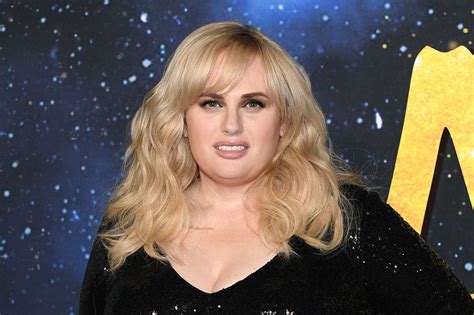 Latest rebel wilson weight loss updates and news on her women's day court case and diet plus more on the bridesmaids star's movies and net worth. Rebel Wilson Looks Sultry And Fit In Elegant Blue Dress ...