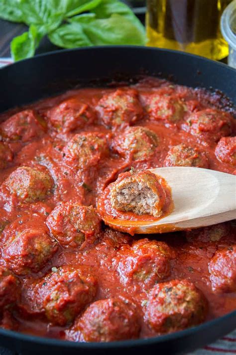 Baked Italian Meatballs In Rich Tomato Sauce Italian Recipe Book