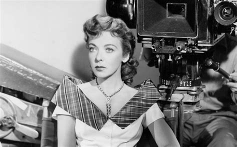 Love Those Classic Movies In Pictures Ida Lupino