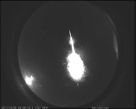 Very Bright Fireball Streaks Over Western France The Watchers