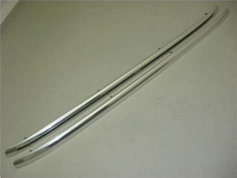 Barre de toit audi a3 sportback à partir de 2009 avec barre de toit longitudinal. Meilleure colle pour rampes de pavillon : Esthétique ...