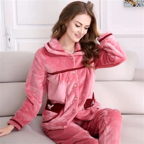 Ssh0103 Hot Sale Women Winter Pajama Sets Warm Pink Coral Fleece Full Sleeves Sleepwear 2 Pieces