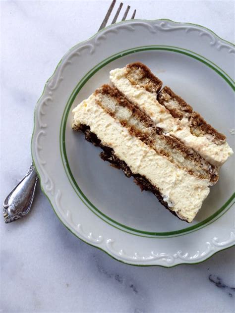 Homemade savoiardi biscuits also known as the lady's finger biscuits are delicious italian sponge fingers. Tiramisu Cheesecake Recipe • CiaoFlorentina