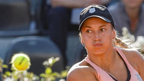 Yulia Putintseva La “gangster” Kazaka Del Tennis Divide I Fan La Stampa