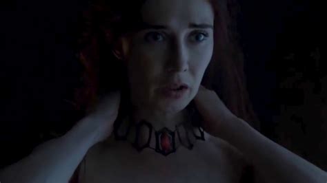 Game Of Thrones Deleted Scene Arya Spies On Melisandre Youtube