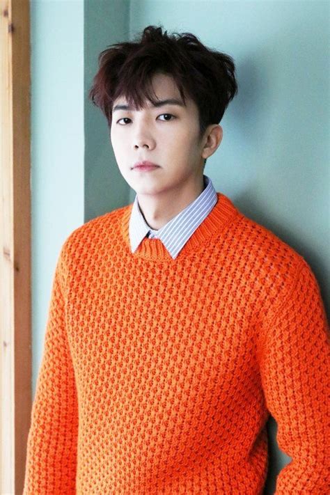 Share the best gifs now >>>. Wooyoung relates to Jonghyun's depression but claims to ...