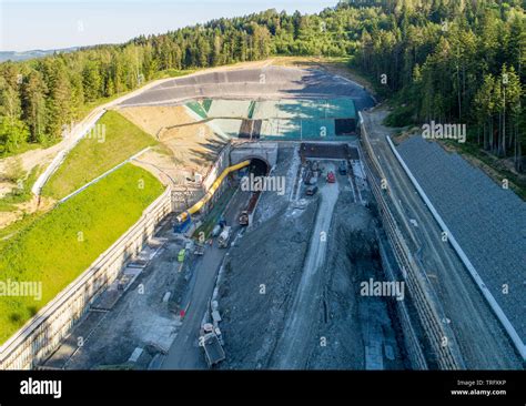 Tunnel Under Construction High Resolution Stock Photography And Images