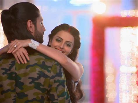 Ishqbaaz Dil Bole Oberoi Spoilers Anika Tia Join Hands To Expose Pinky Bhavya Falls In Love