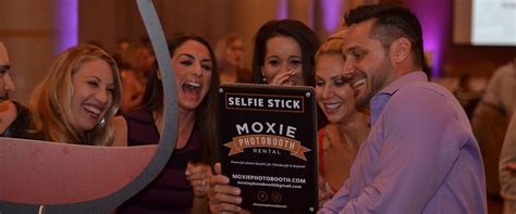 Roaming Selfie Station Photo Booth In Pittsburgh Moxie Events