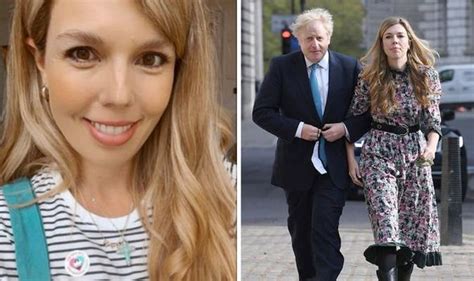 Carrie Johnson Boris Johnsons Wife Gets Covid Vaccine And Urges Other