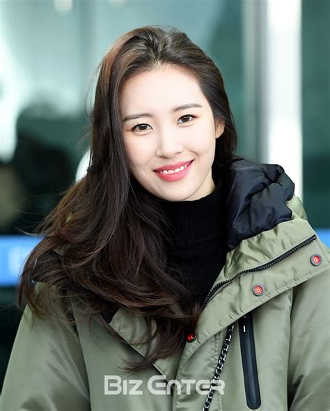 인쇄 글씨 크기 선택 가장 작은 크기 글자 한 단계 작은 크기 글자 기본 크기 글자 한 단계 큰 크기 글자 가장 큰 크기 글자 BZ포토 선미, 심쿵 미소천사 - 이투데이