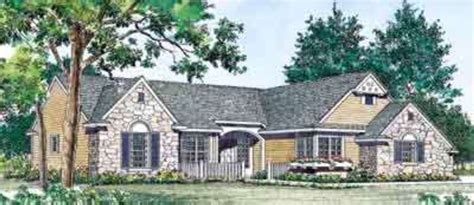Traditional Style House Plan 2 Beds 2 Baths 1842 Sqft Plan 72 451
