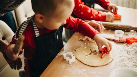 Se me ocurrió hacer esta recopilación por el día del niño, que es. 3 recetas fáciles de galletas de Navidad para cocinar con ...