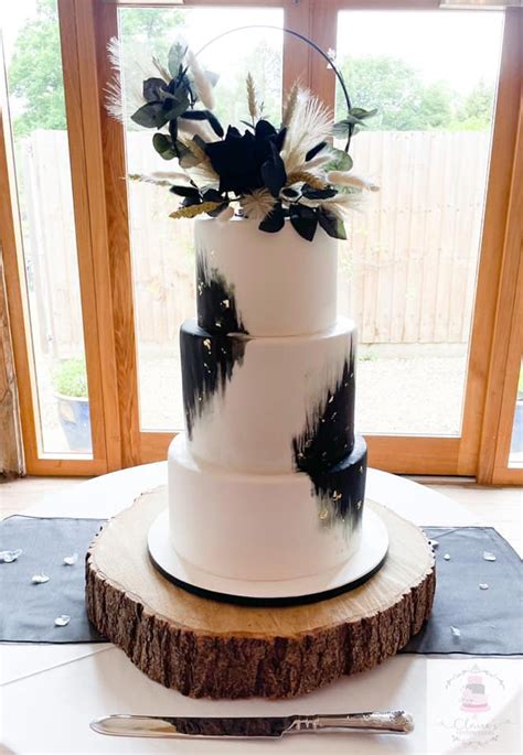 claire s custom cakes wedding cakes